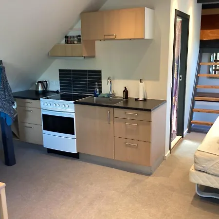 Enghaven Bed & Kitchen מלון דירות