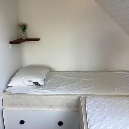 Enghaven Bed & Kitchen 3*