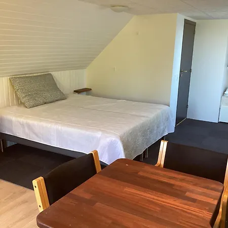 Enghaven Bed & Kitchen